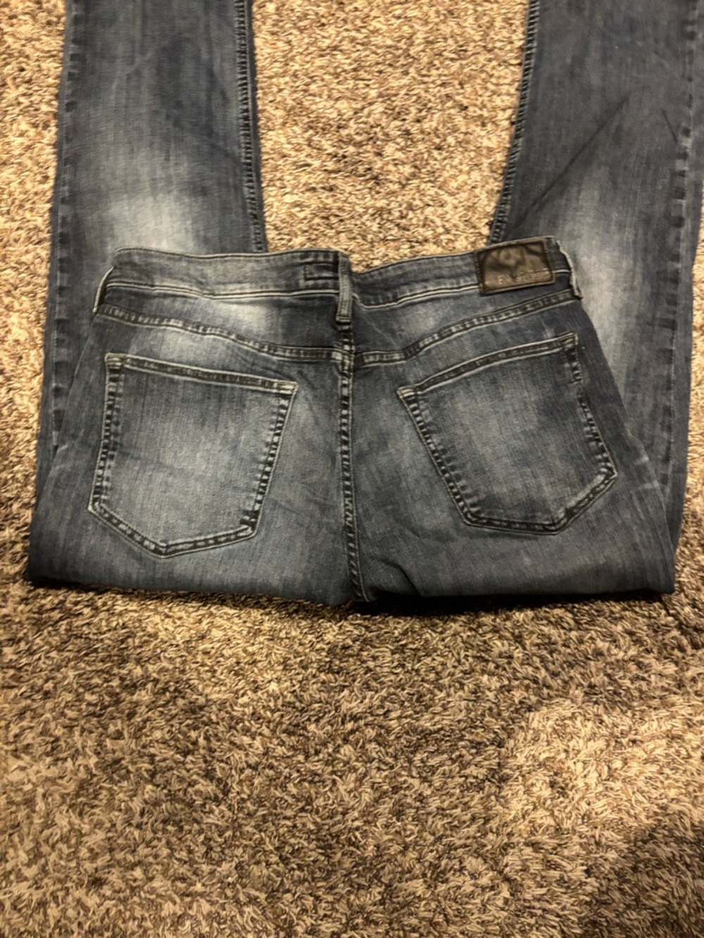 Men’s Express Classic Straight Jeans